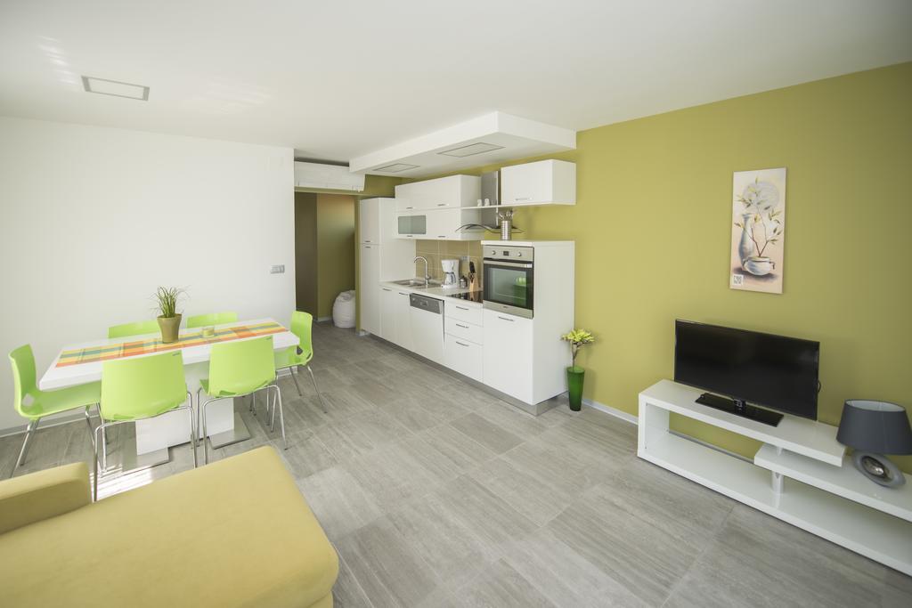 Villa Danex Premium أوماغ الغرفة الصورة